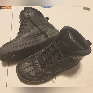 Big Kids Waterproof Black Nike ACG Woodside 2 Duck Boots Sz 4Y